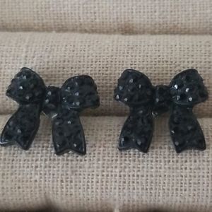 Cute Black Bow Studs
